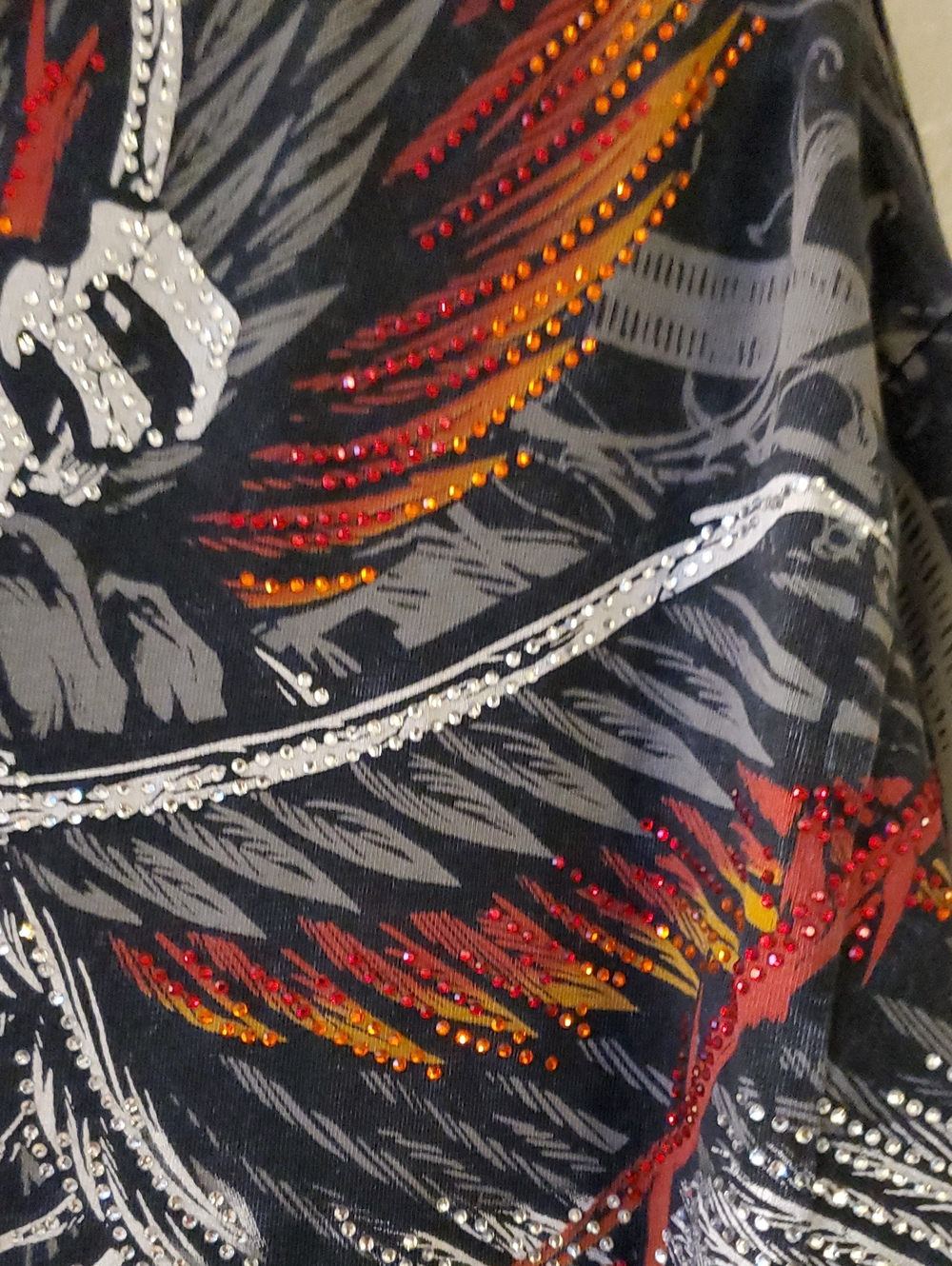 Affliction Men’s Black Graphic Winged Eagle T‑Shirt With Gemstones Large - Picture 5 of 7